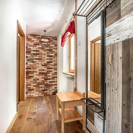 House By The Stream - Happy Rentals Avce Zewnętrze zdjęcie