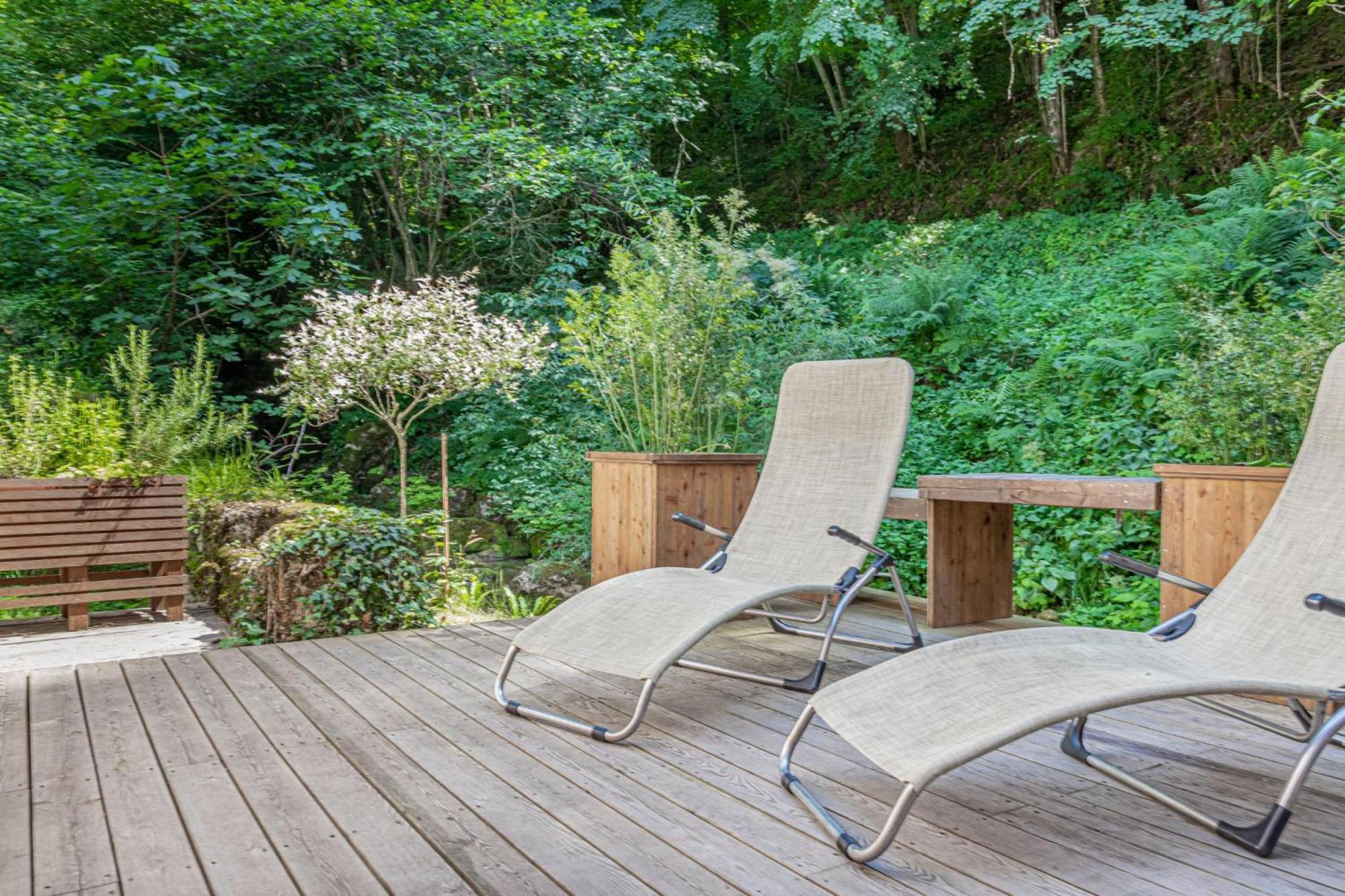 House By The Stream - Happy Rentals Avce Zewnętrze zdjęcie