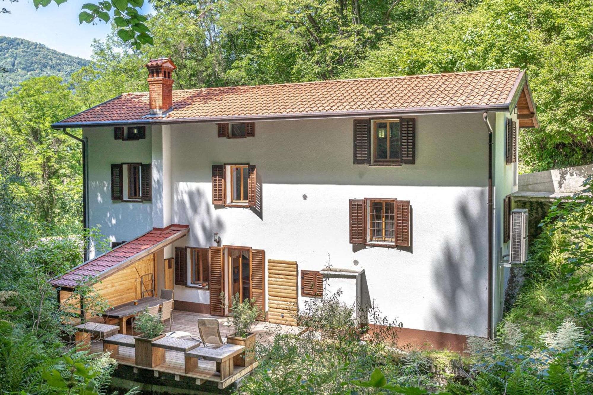 House By The Stream - Happy Rentals Avce Zewnętrze zdjęcie